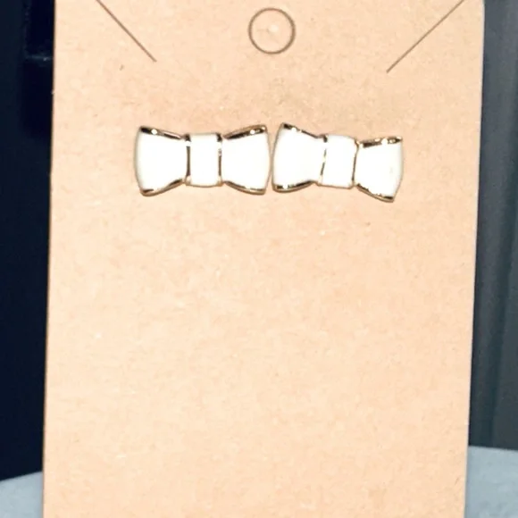 Kate Spade - Take a Bow Post Earrings, cream and gold - Picture 2 of 5